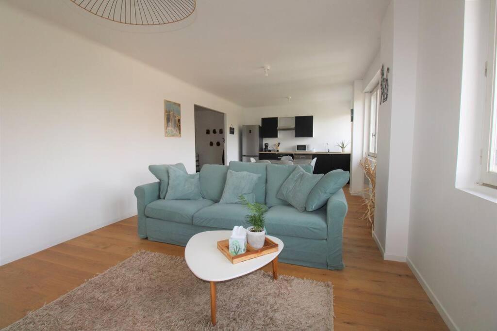 Joli Appartement Au Calme Lay-Saint-Christophe Екстер'єр фото